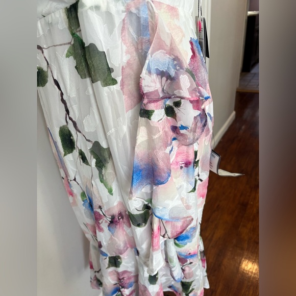 Adrianna Papell White Dress with Pink and Blue Accents resort travel 12 - Picture 5 of 9